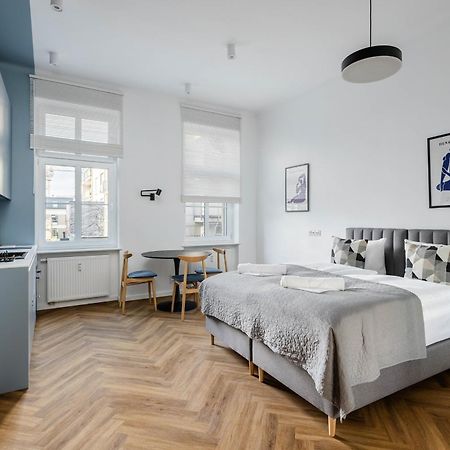 Przytulne I Komfortowe Studia Very Berry W Poznaniu By Noclegi Renters Exteriér fotografie