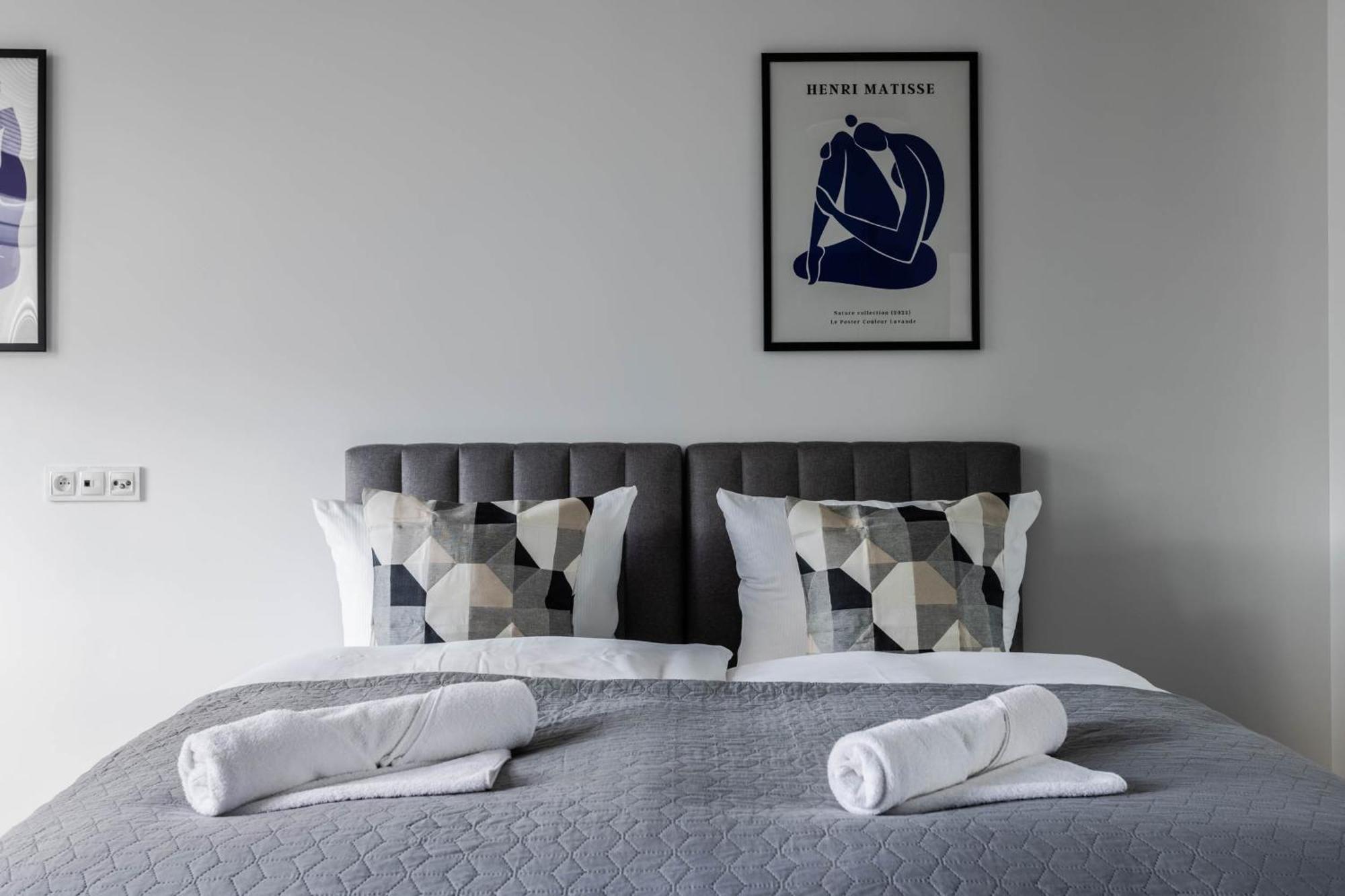 Przytulne I Komfortowe Studia Very Berry W Poznaniu By Noclegi Renters Exteriér fotografie